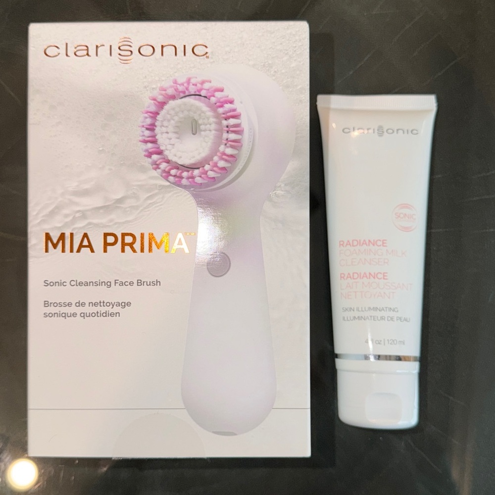 Clarisonic Mia Prima Sonic Face Brush and Radiance Foaming Milk Cleanser